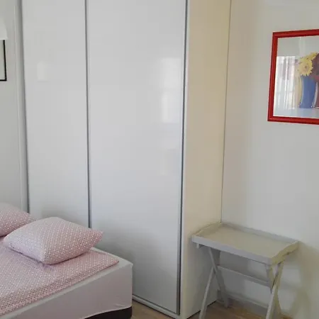 Jovana Krunska Apartment *